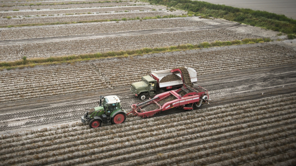 Fendt Farmer in the Field with his Dealer and Fendt Tractor
