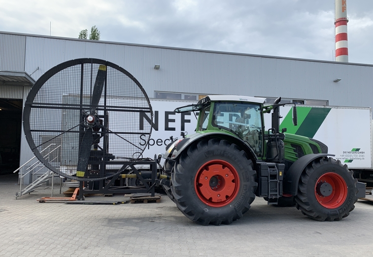 A Fendt 933 Vario tractor powers a large wind machine used to create special effects for the blockbuster films Dune: Part One and Dune: Part Two.